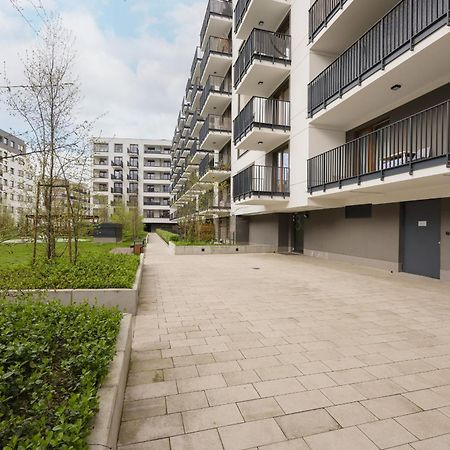 Apartment With Balcony & Parking In Warsaw By Noclegi Renters Εξωτερικό φωτογραφία